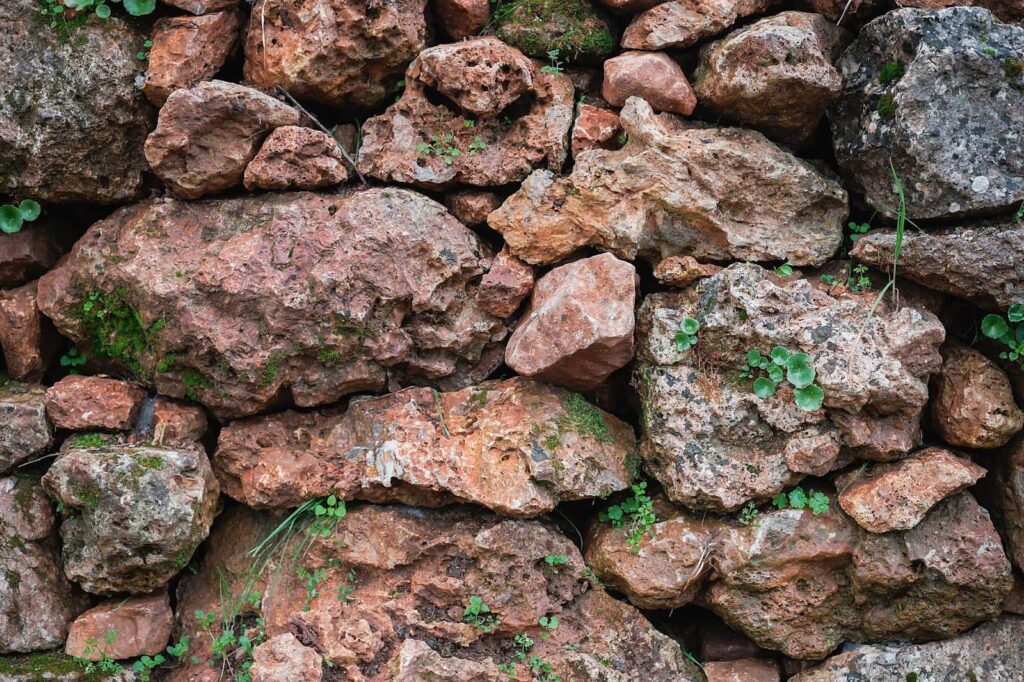 Stone wall made of raw stone 